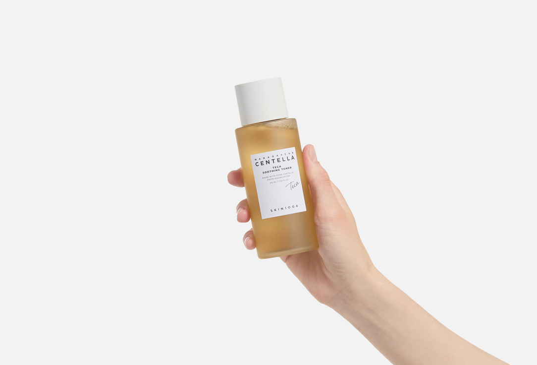 Skin1004 Soothing hydrating face toner Madagascar Centella TECA