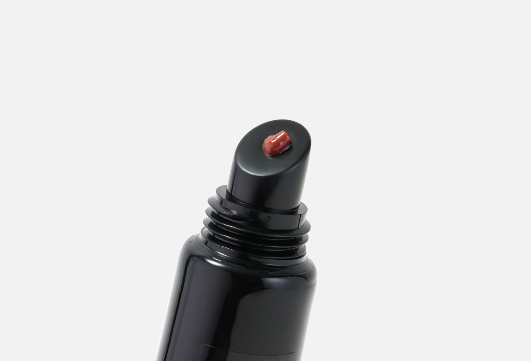 L.A. Girl Plumping high-shine lip gloss Plumper Nude mocha 13 ml L.A. Girl Plumping high-shine lip gloss Plumper