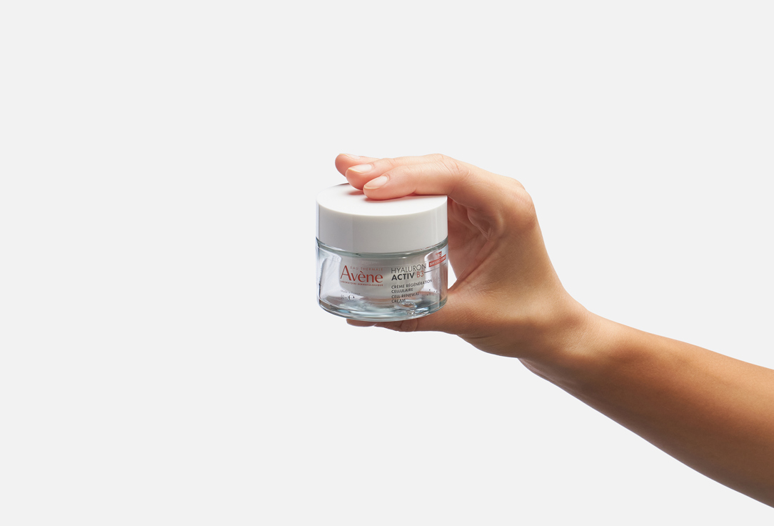 EAU THERMALE AVENE CELL RENEWAL DAY FACE CREAM Hyaluron Activ B3