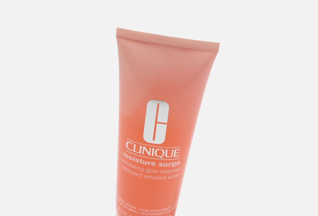 Clinique Exfoliating cleansing foam Moisture Surge™ Exfoliating Glow Cleanser