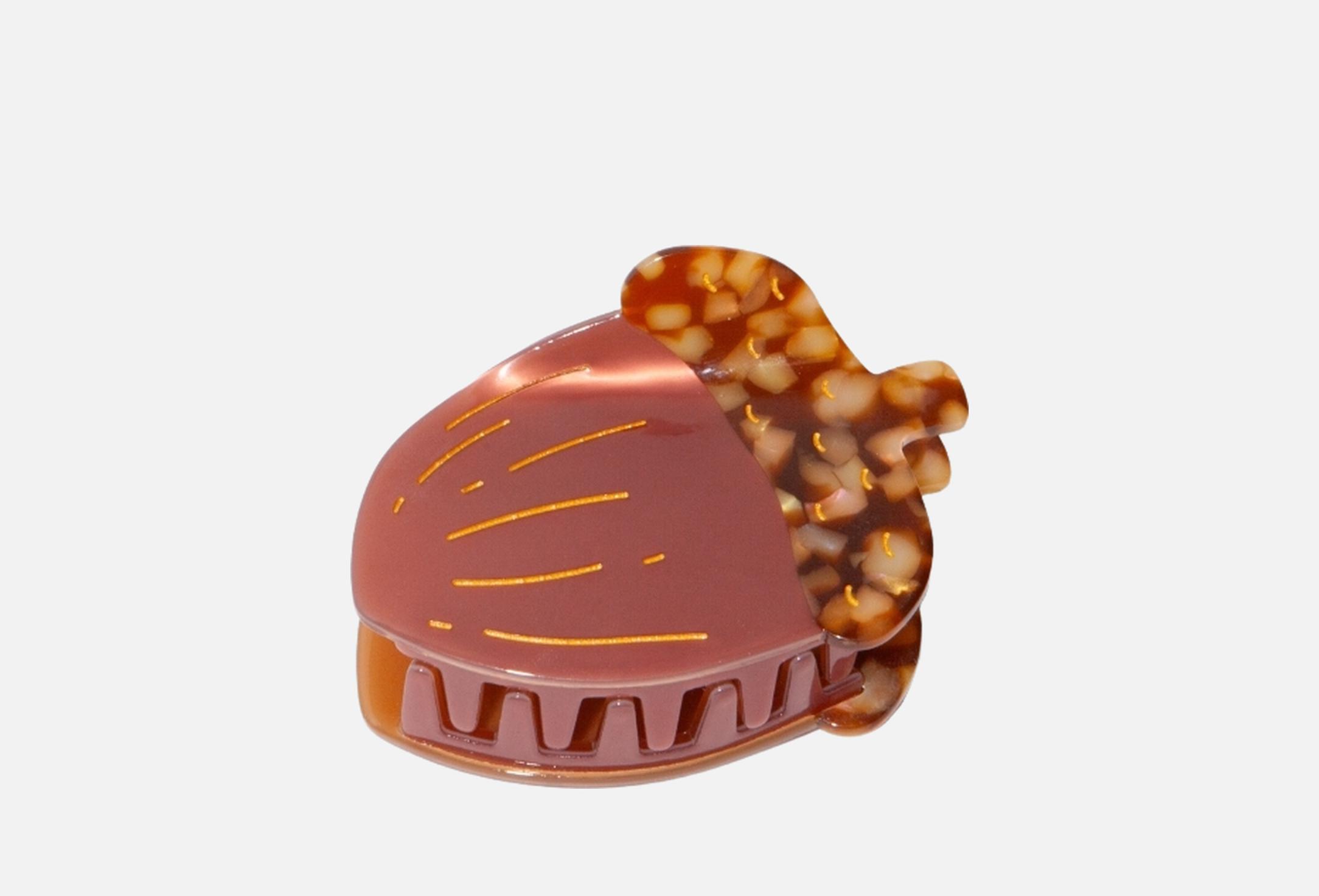 Hazelnut  1 Brown