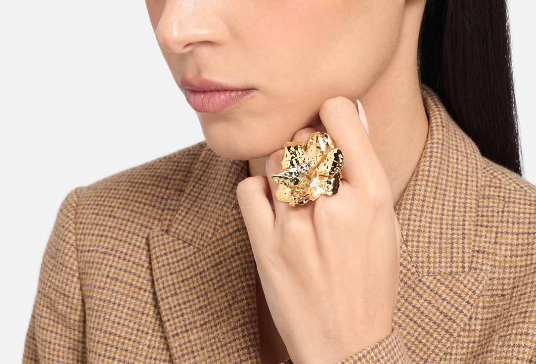 Tannum Ring Flower