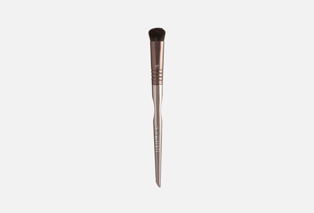 Neverti Concealer & Corrector Brush F07