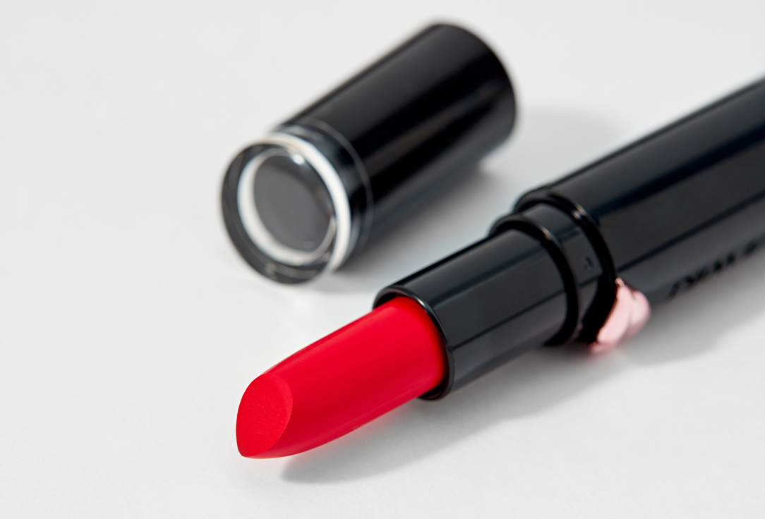 Wet n Wild HYDRATING SEMI-MATTE LIPSTICK MegaLast Matte