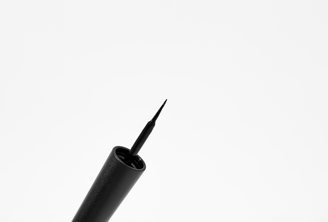 Provoc Long-Lasting Liquid Eyeliner Micro Tip Dip Black 2.5 ml Provoc Long-Lasting Liquid Eyeliner Micro Tip Dip