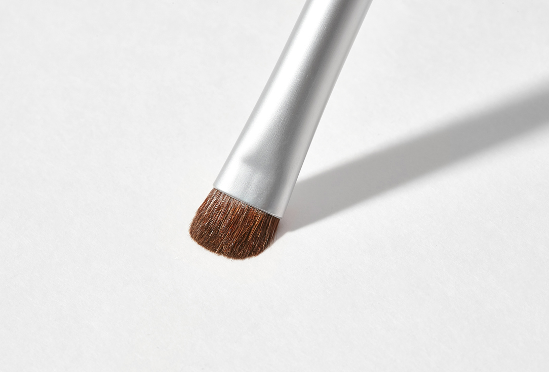 Provoc Small Eyeshadow Brush Eyeshadow Stamp E806P