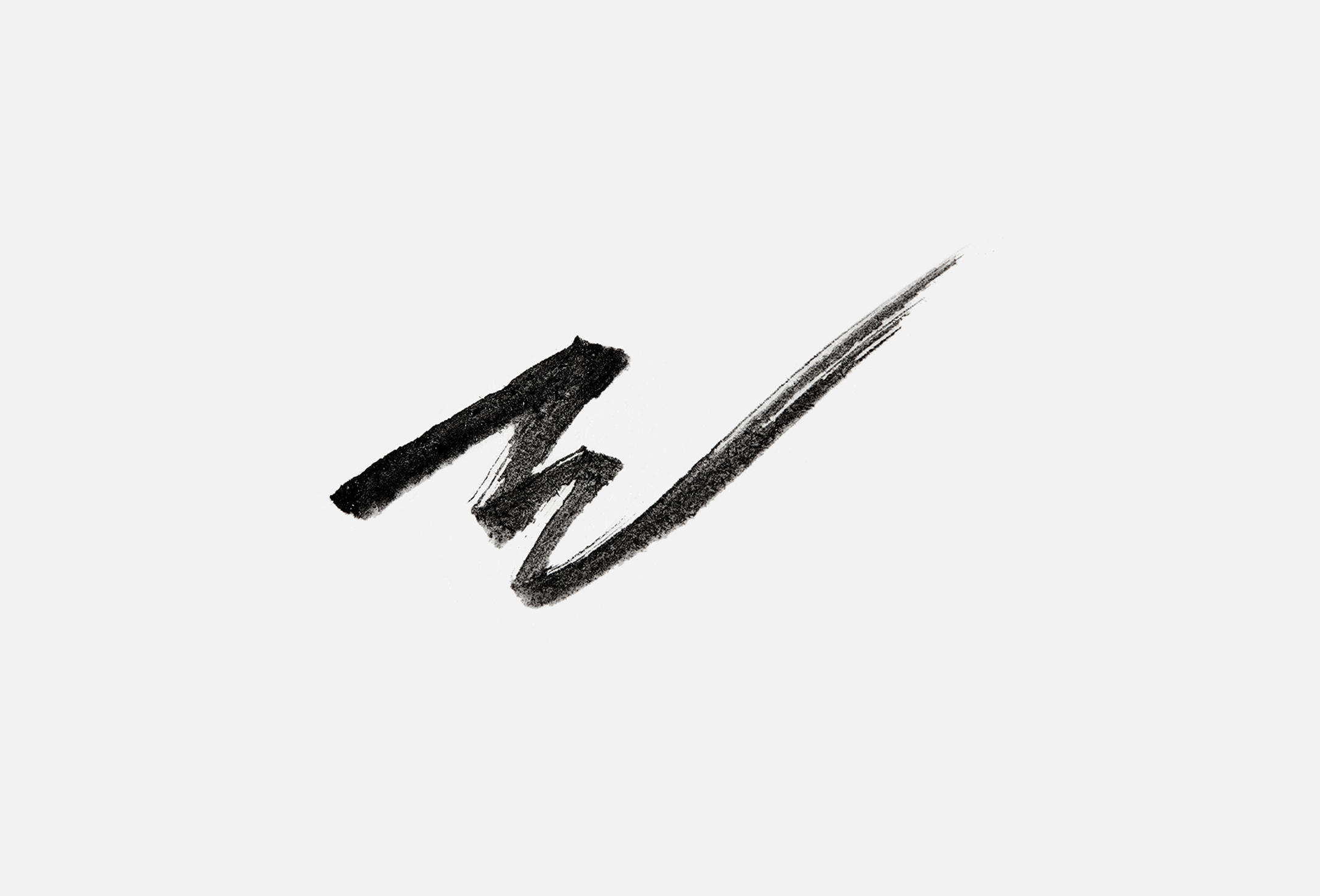 NINELLE Matte Velvet Eyeliner ENERGIA MATE
