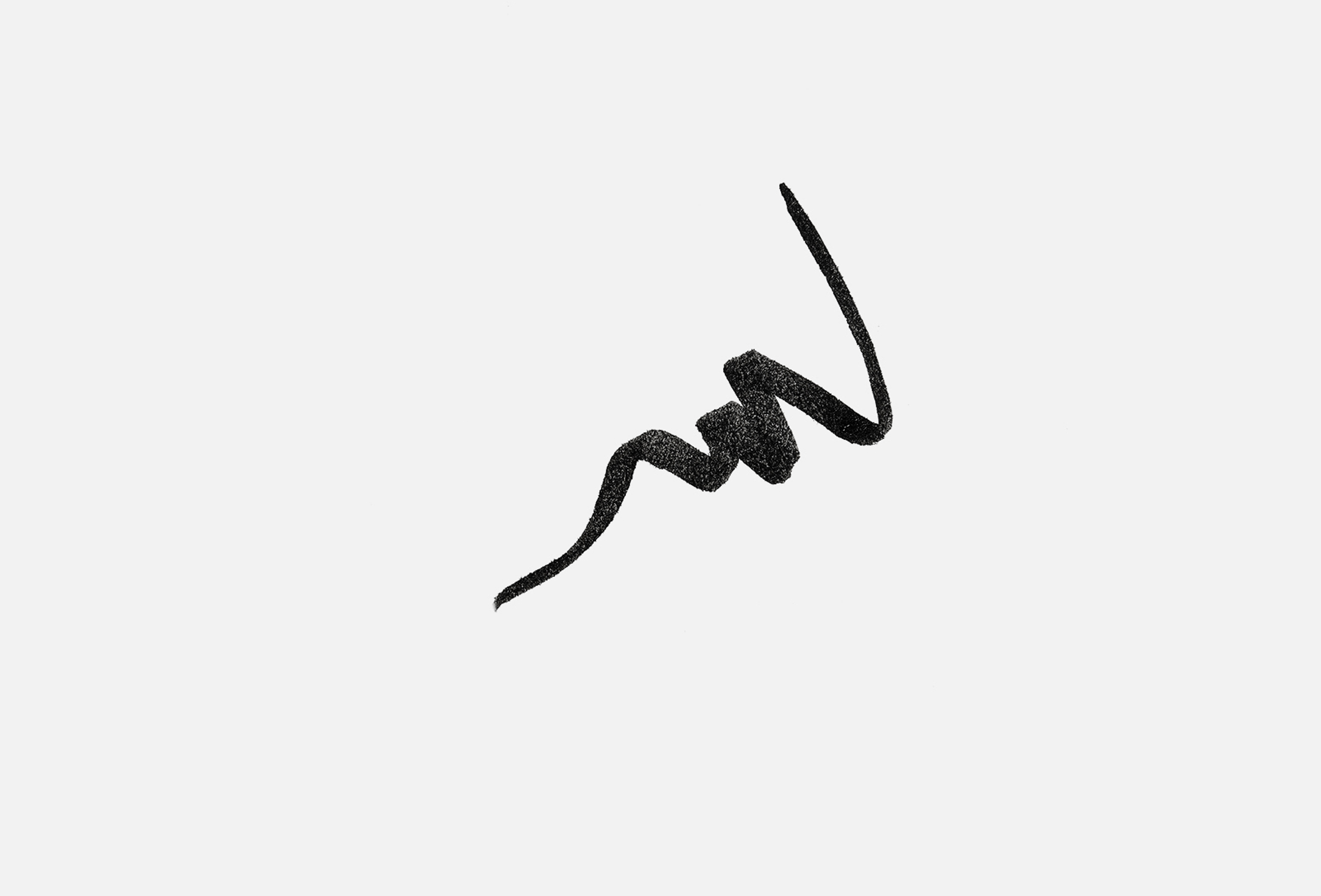 NINELLE Eyeliner EL FAVORITO