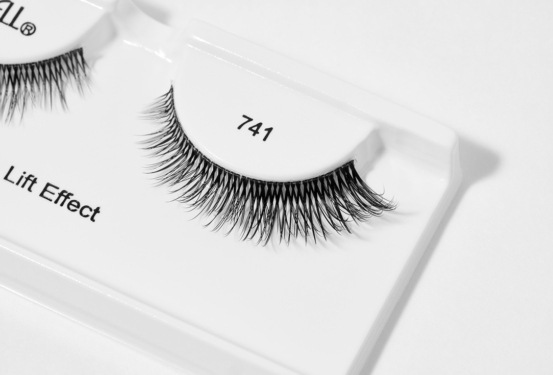 Ardell False Eyelashes Lift Effect 741 741 Ardell False Eyelashes Lift Effect 741