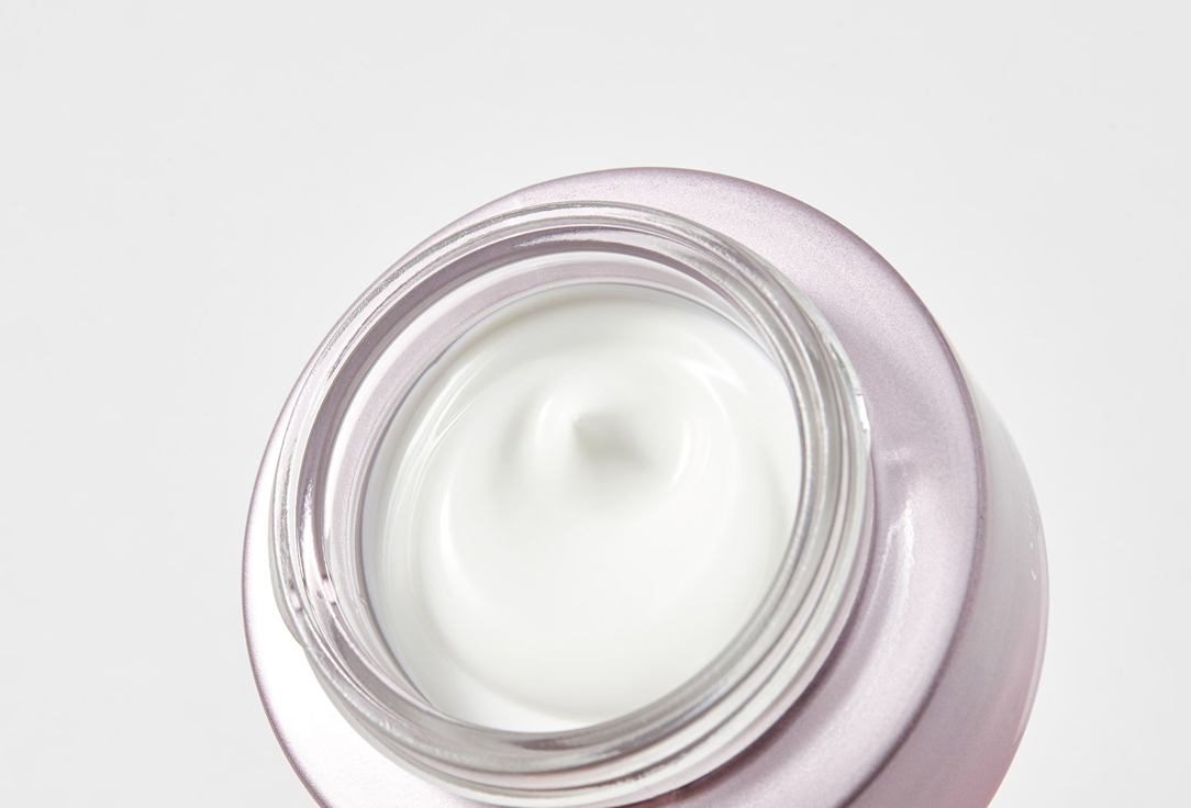دكتور إيرينا إيريس كريم نهاري للوجه SPF 20 فولوميريك