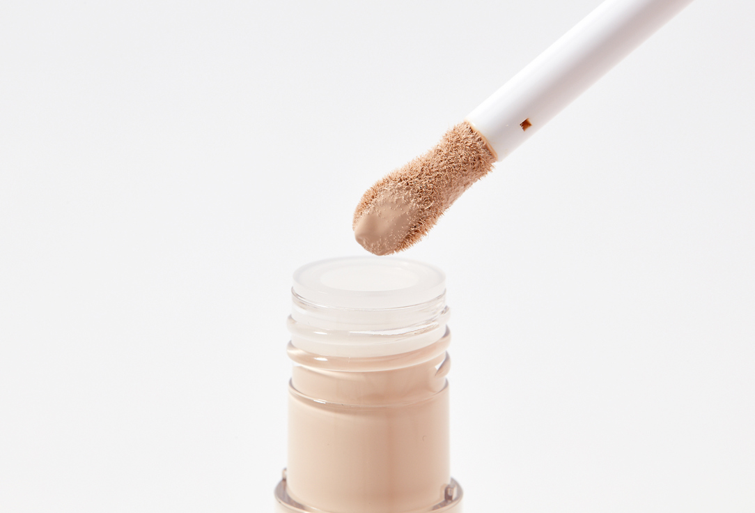 Clinique Full-coverage Liquid Concealer Even Better 01WN, Flax 6 ml Clinique Full-coverage Liquid Concealer Even Better