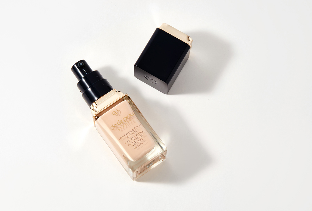 Clé de Peau Beauté Liquid foundation SPF 25 Radiant Fluid Foundation Natural