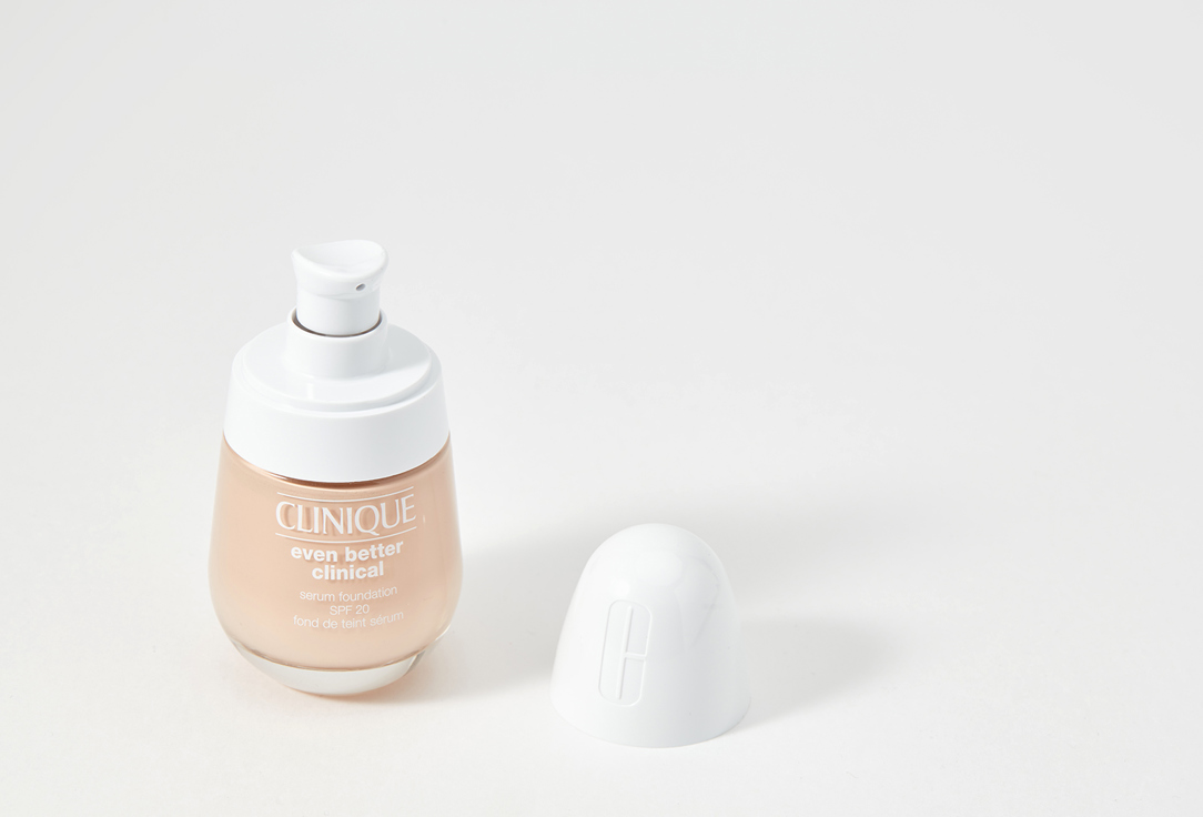 Clinique Moisturizing & Brightening Serum-Foundation SPF20 Even Better Clinical 02CN, Breeze 30 ml Clinique Moisturizing & Brightening Serum-Foundation SPF20 Even Better Clinical