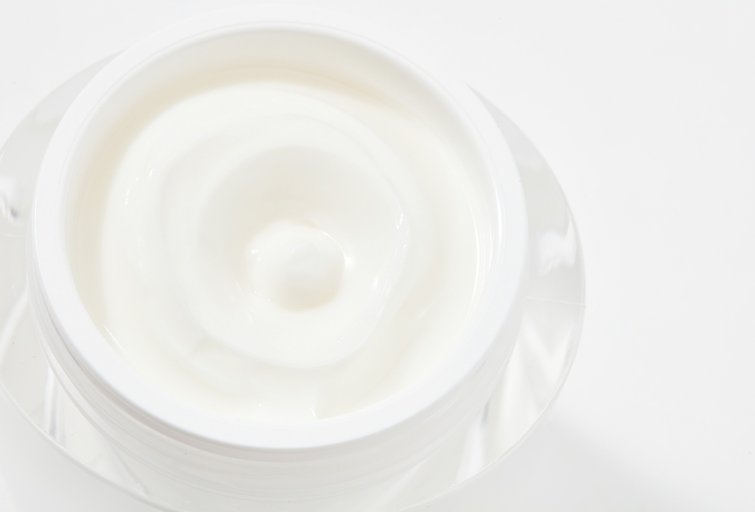 Sothys anti-aging facial moisturizer RESTRUCTURING YOUTH CREAM