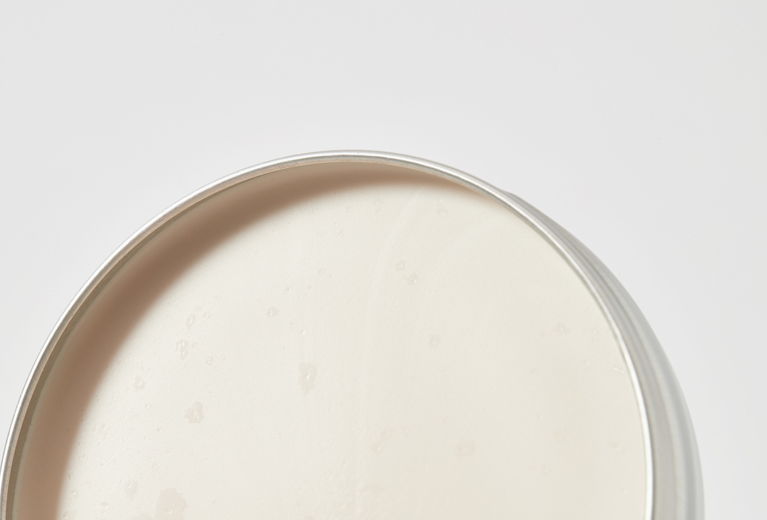 Reuzel Medium hold  No shine Hair clay Clay Matte