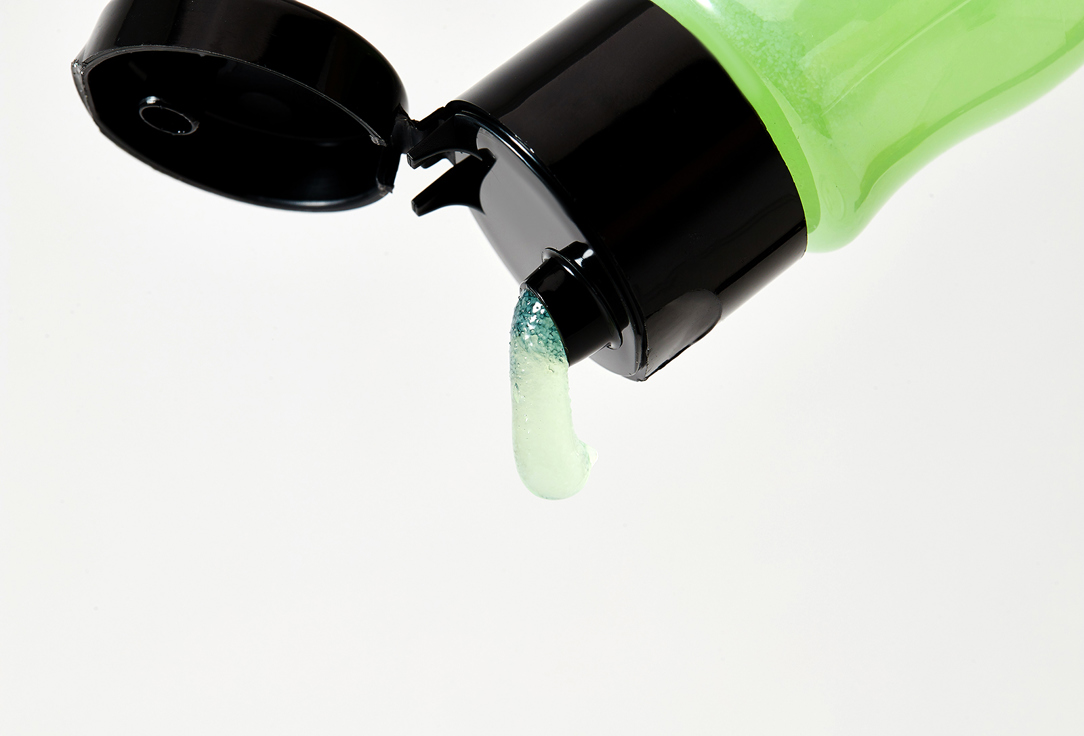 Reuzel Scrub Shampoo Scalp Exfoliant