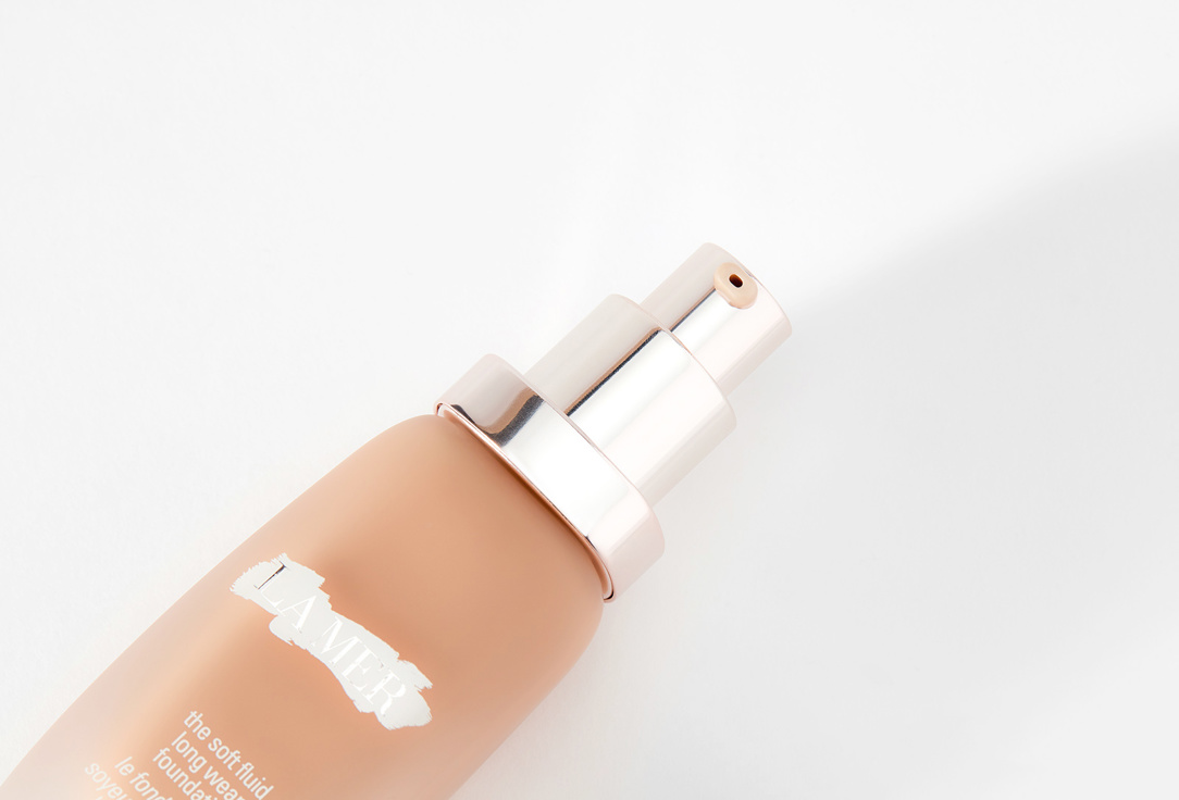 La Mer Moisturizing Velvet Foundation SPF20 The Soft Fluid Long Wear 320, Blush 30 ml La Mer Moisturizing Velvet Foundation SPF20 The Soft Fluid Long Wear