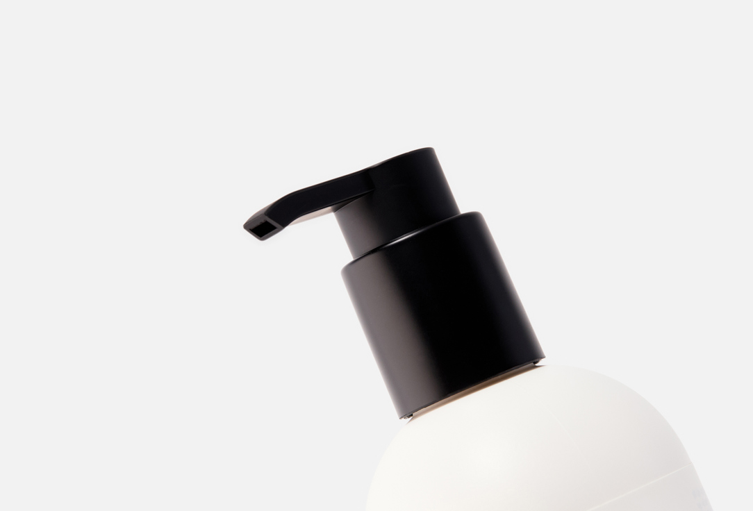 Balmain Paris Nourishing Conditioner for dry hair Revitalizing Conditioner