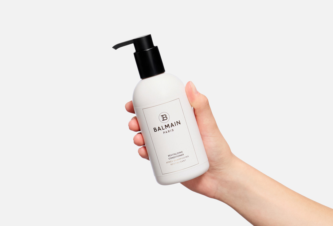 Balmain Paris Nourishing Conditioner for dry hair Revitalizing Conditioner 300 ml Balmain Paris Nourishing Conditioner for dry hair Revitalizing Conditioner