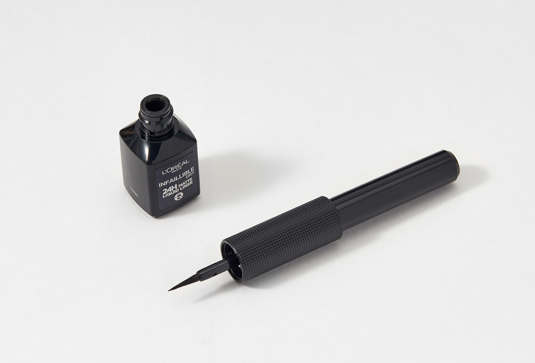 L'Oreal Paris Waterproof Liquid Eyeliner Matte signature