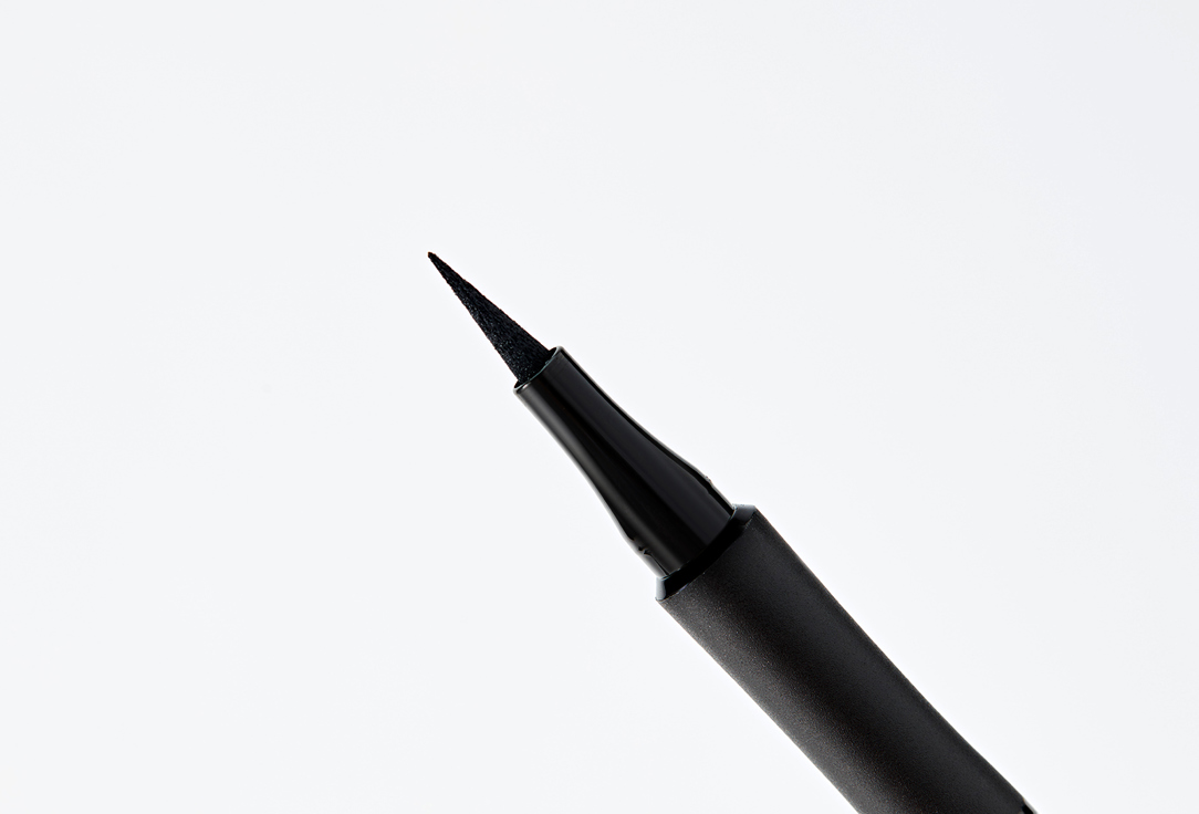 IsaDora Matte Liquid eyeliner The flex tip