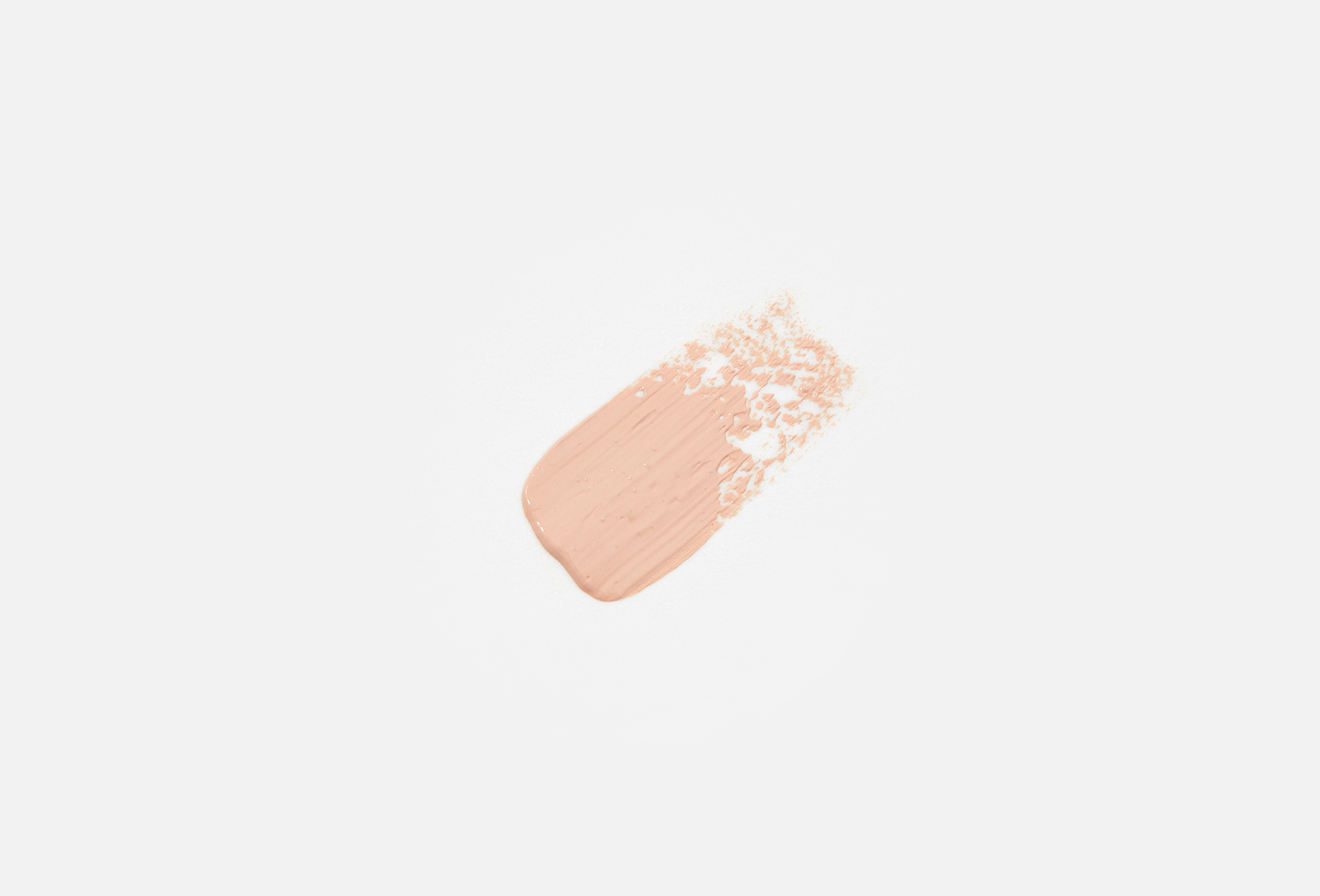 essence Full-coverage matte liquid concealer CAMOUFLAGE+ Matt