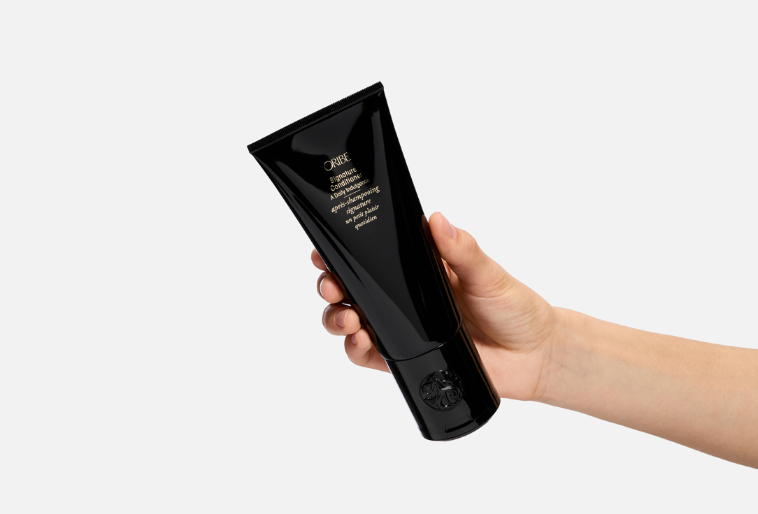 Oribe Hydrating Conditioner Signature