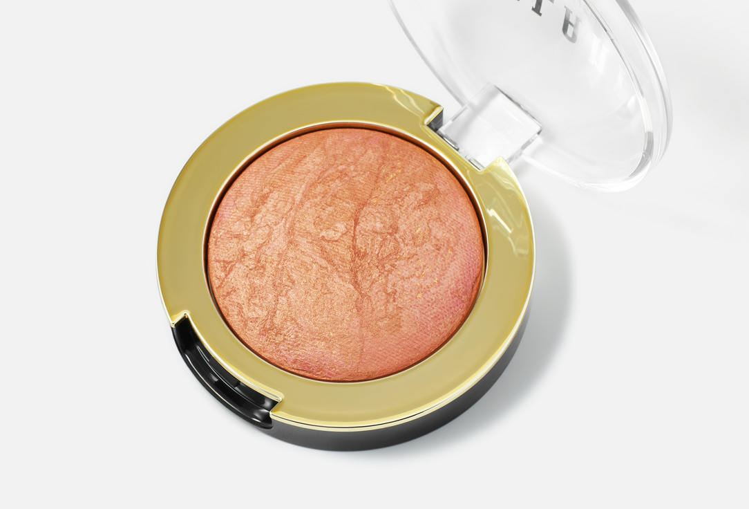 MILANI Illuminating Powder Blush Baked Blush 03, Berry amore 3.5 g MILANI Illuminating Powder Blush Baked Blush
