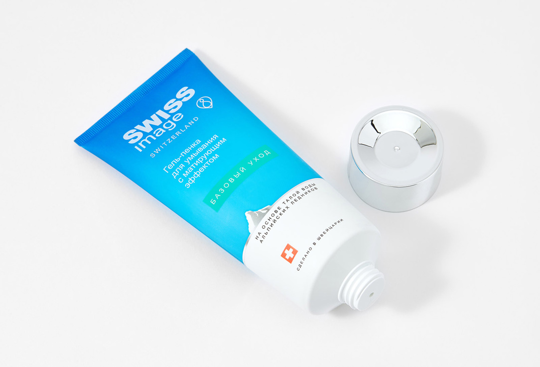 Swiss image Mattifying Face Wash Gel Essential Care