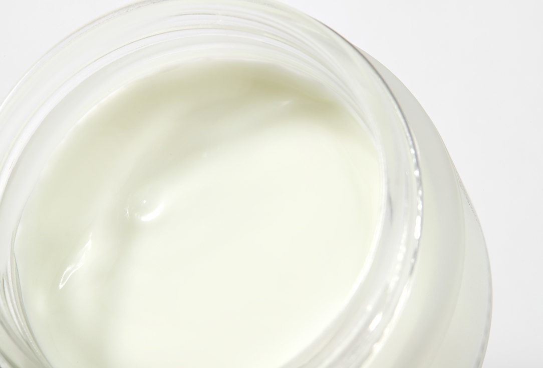 Swiss image Absolute Hydration Day Cream Essential Care