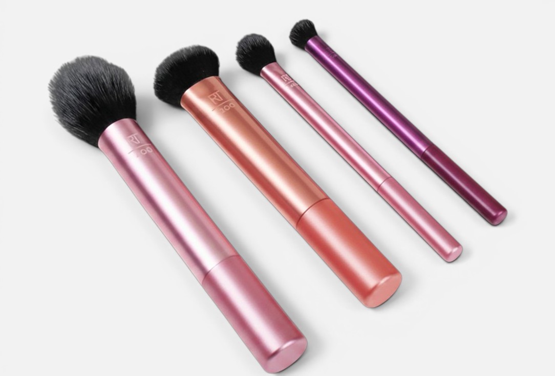 Real Techniques Face Makeup Brush Set Everyday Essentials