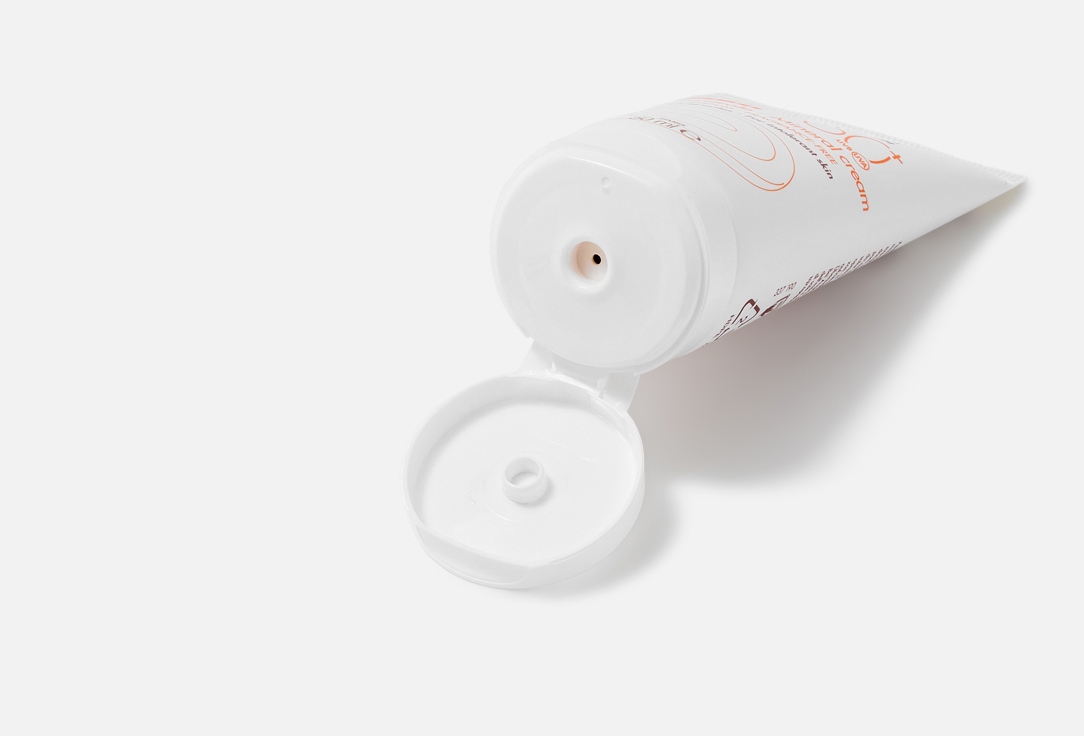 EAU THERMALE AVENE face sunscreen cream Mineral Cream