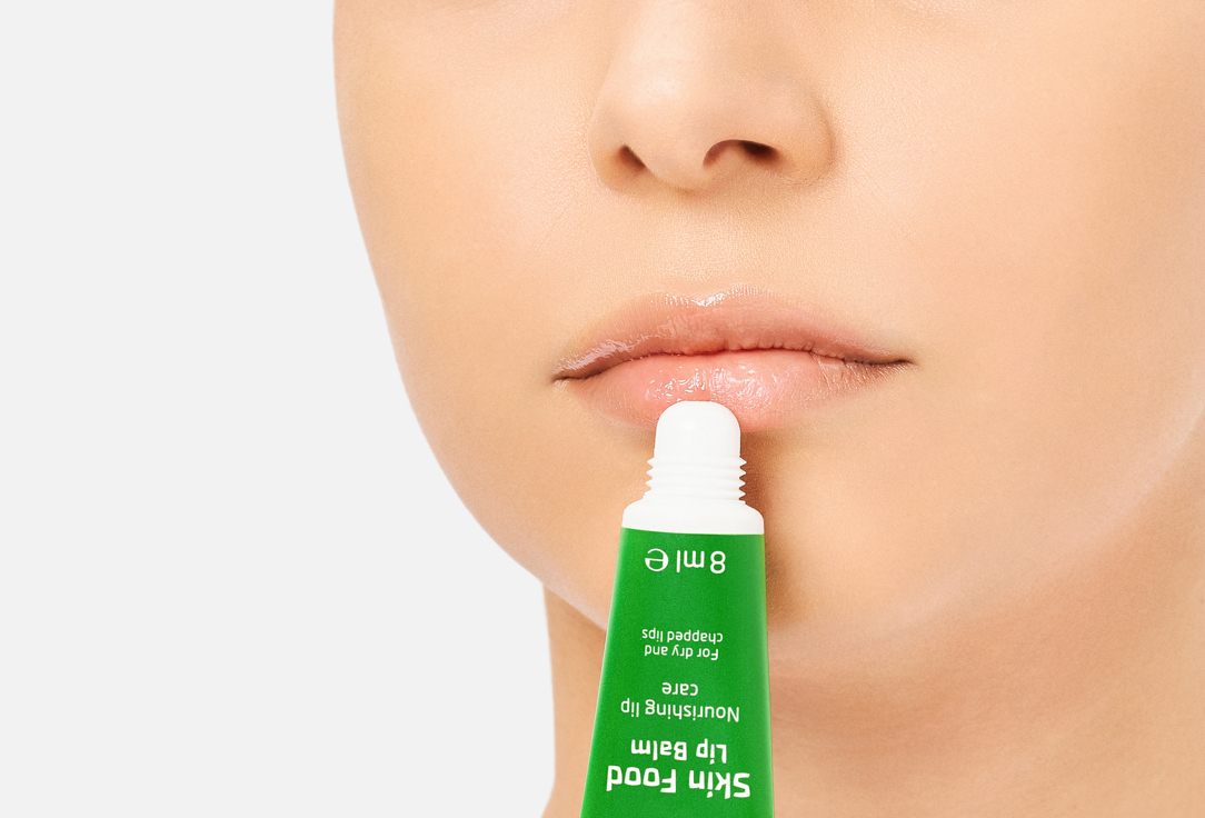 Weleda Moisturizing Lip Balm Skin Food Transparent 8 ml Weleda Moisturizing Lip Balm Skin Food