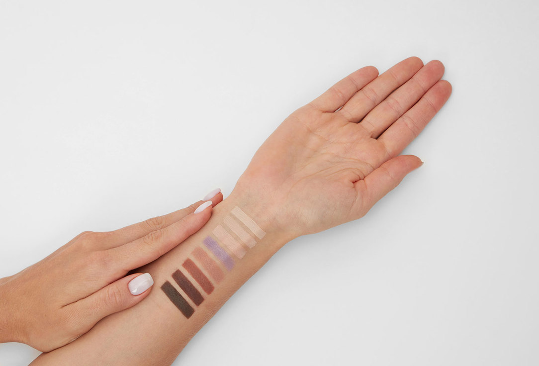 Revlon Eyeshadow Palette Colorstay looks book