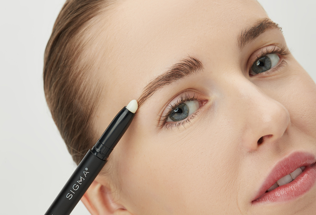 SIGMA BEAUTY Eyebrow Wax Prime + Control