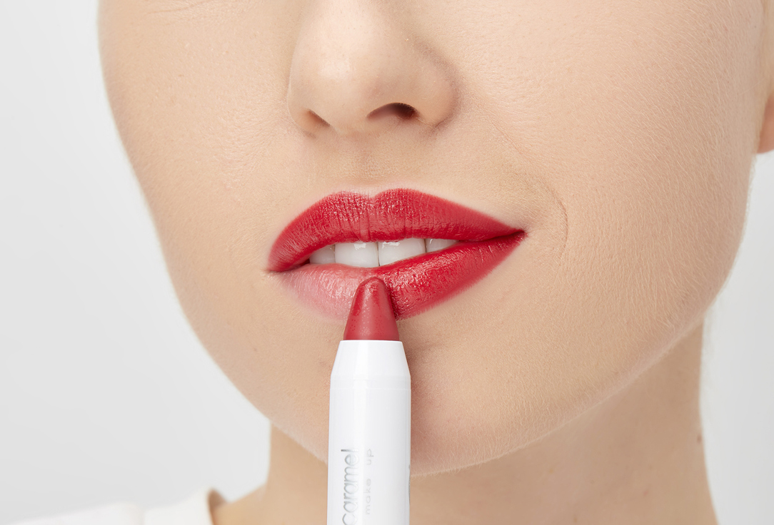 COULEUR CARAMEL Lipstick - Lip Pencil Twist & Lips