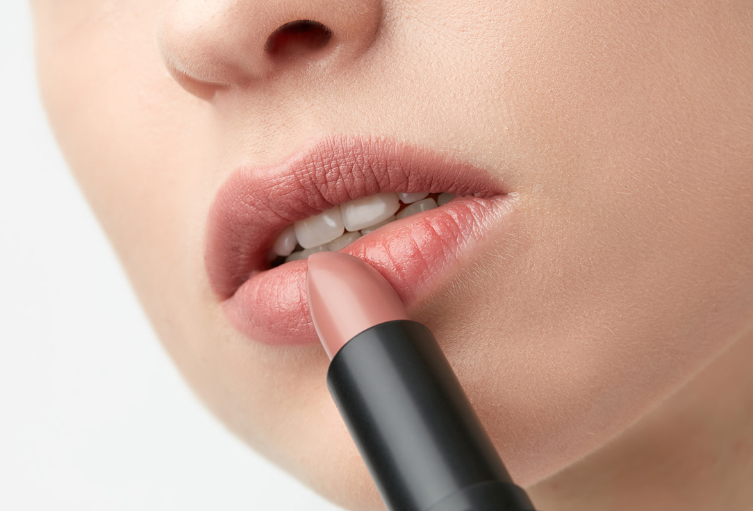 LUXVISAGE Matte lipstick Pin-Up ultra matt 504, Cara 4 g LUXVISAGE Matte lipstick Pin-Up ultra matt