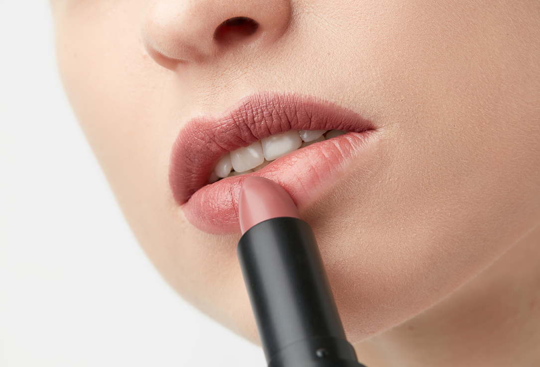 LUXVISAGE Matte lipstick Pin-Up ultra matt 524, Bella 4 g LUXVISAGE Matte lipstick Pin-Up ultra matt