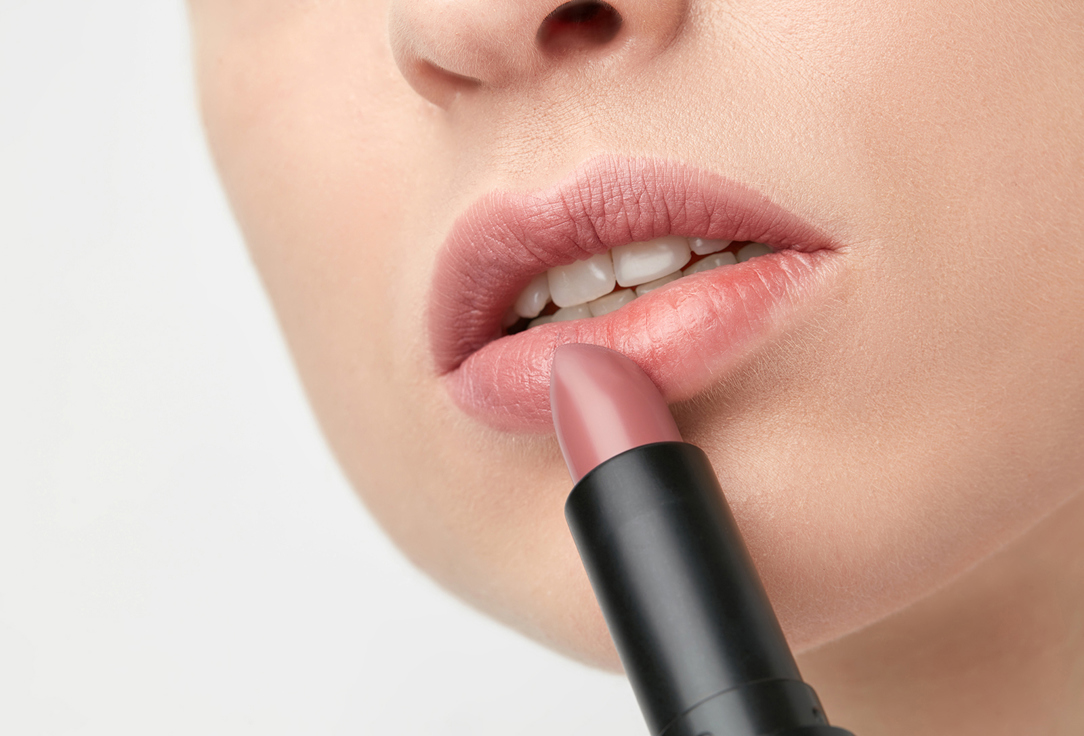 LUXVISAGE Matte lipstick Pin-Up ultra matt 543, Mary 4 g LUXVISAGE Matte lipstick Pin-Up ultra matt