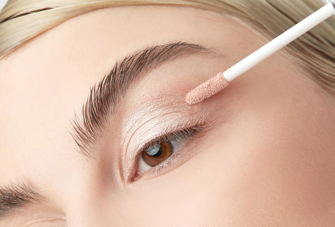 LUXVISAGE Liquid eye shadow Metal hype 1, sparkling champagne 3.5 g LUXVISAGE Liquid eye shadow Metal hype