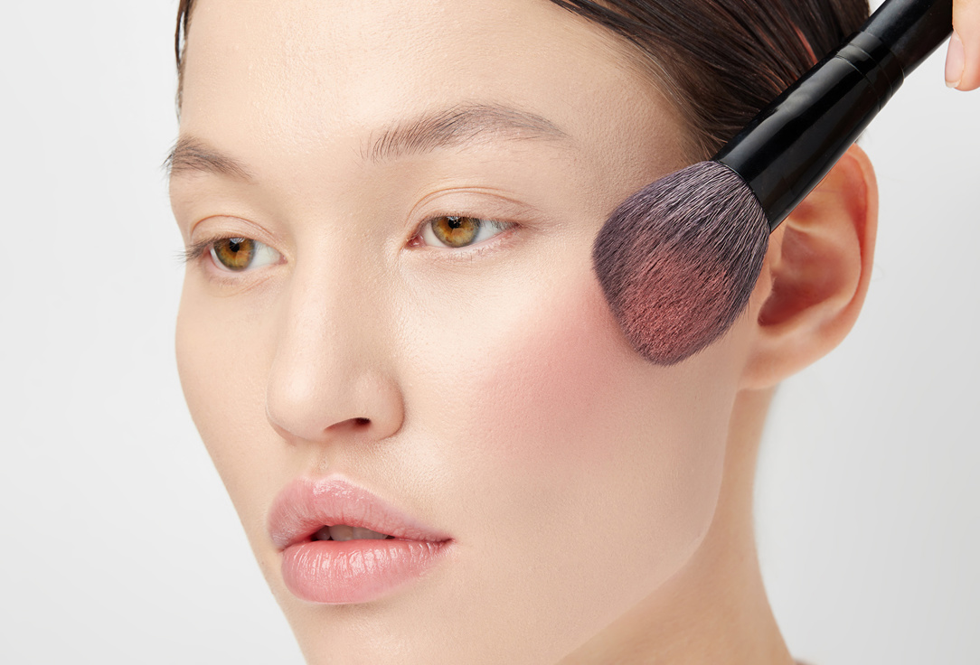 LUXVISAGE Compact Satin Face Blush SILK DREAM