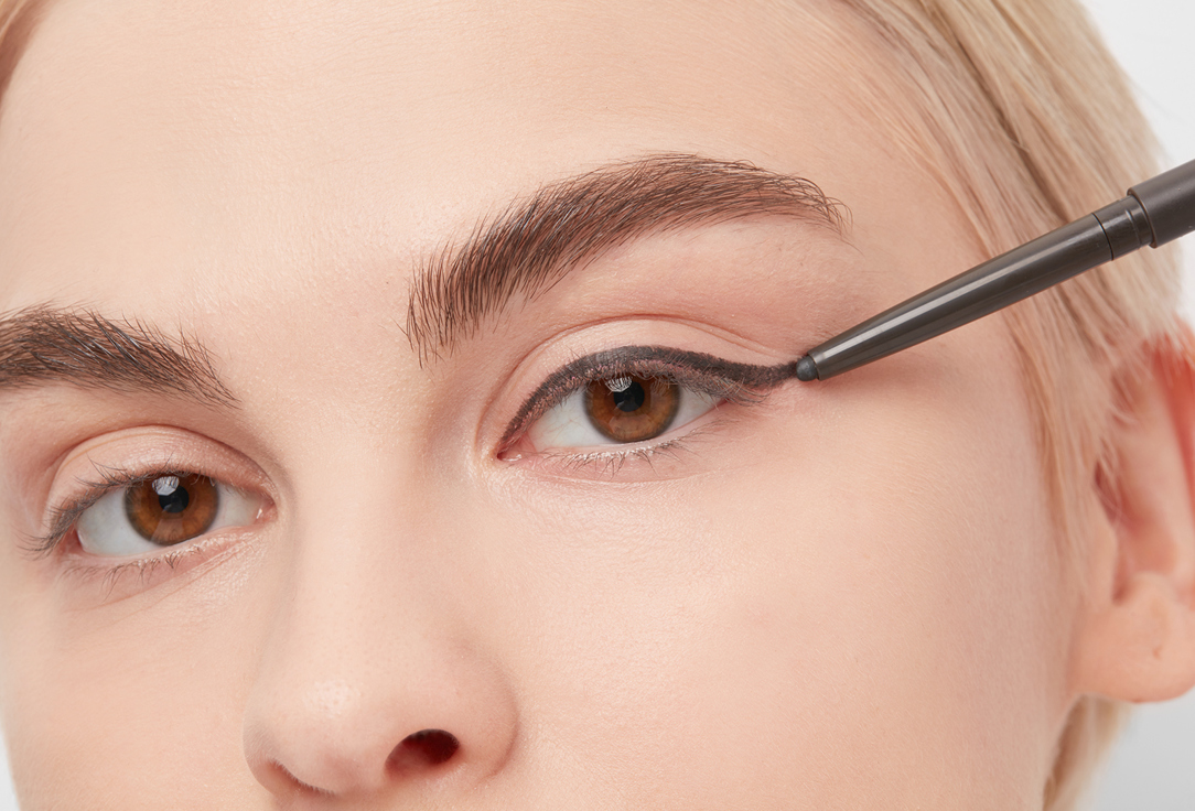 7DAYS Long-lasting kajal eyeliner B.Colour
