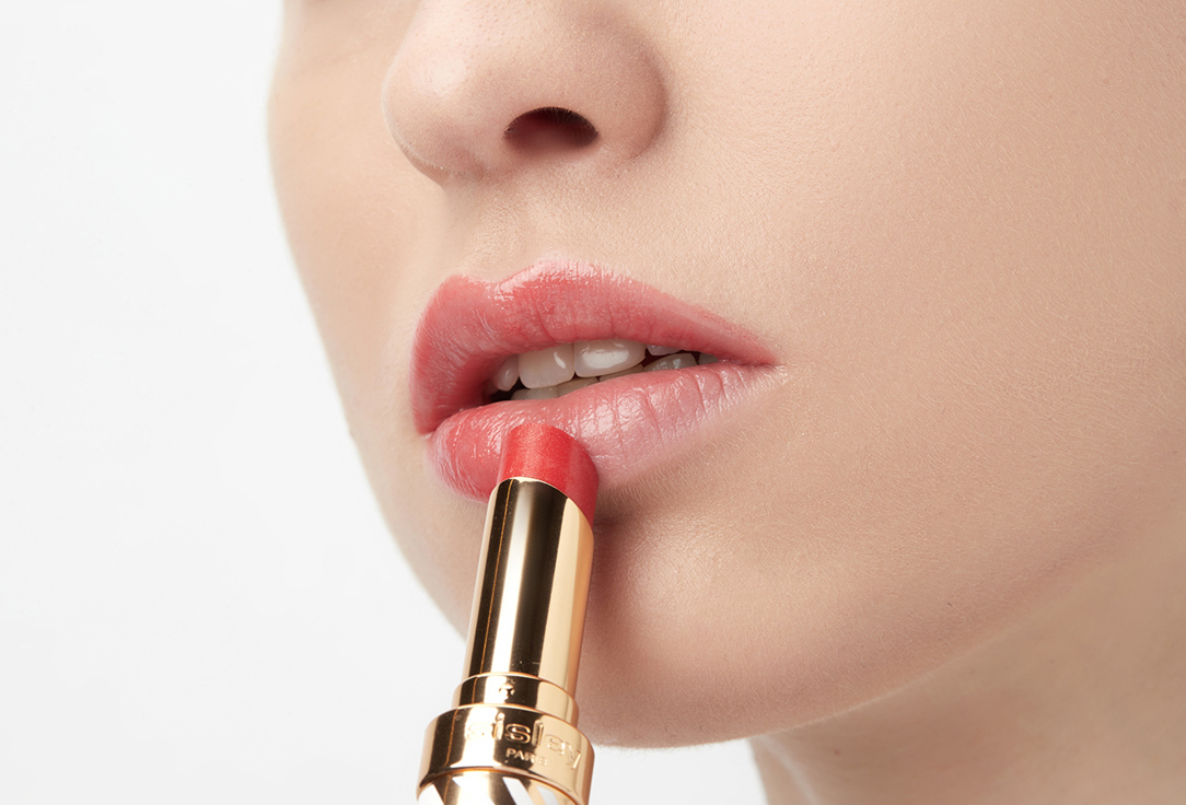 Sisley Hydrating glossy lipstick Phyto-Rouge Shine 30, Sheer coral 3 g Sisley Hydrating glossy lipstick Phyto-Rouge Shine