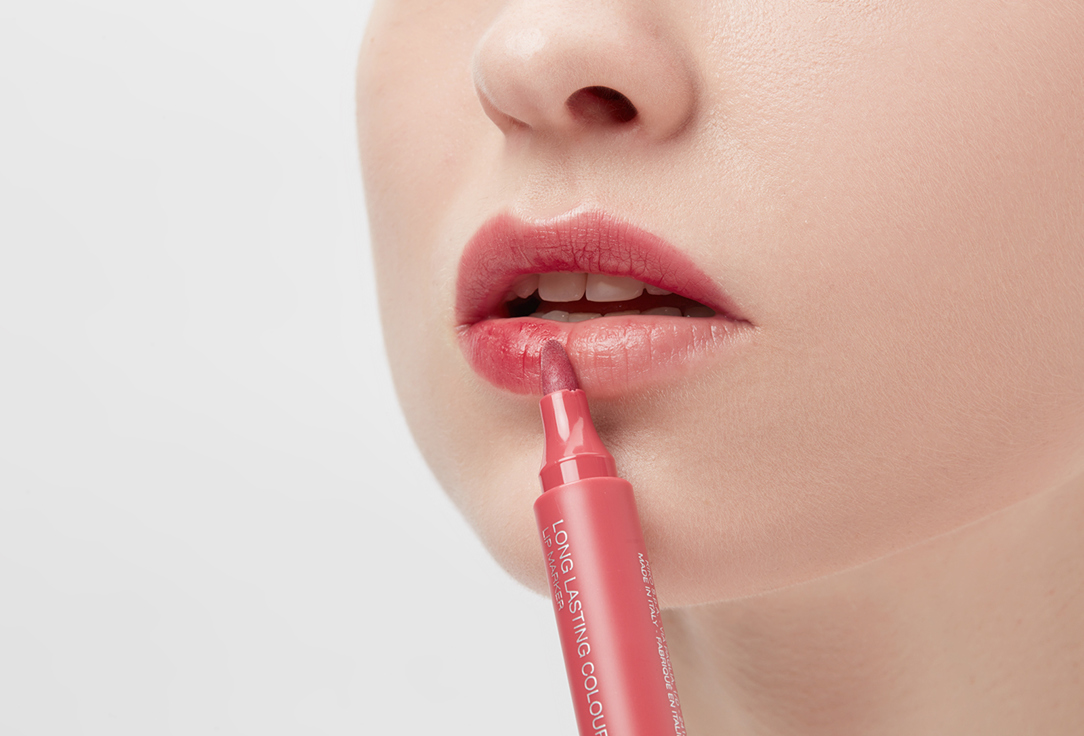KIKO Milano Маркер для губ long lasting colour lip marker 104, Deep pink 2.5 г KIKO Milano Маркер для губ long lasting colour lip marker