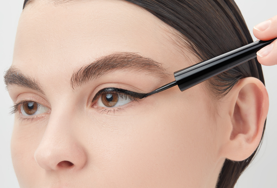 KIKO Milano quick-dry liquid eyeliner pen Precision Eyeliner