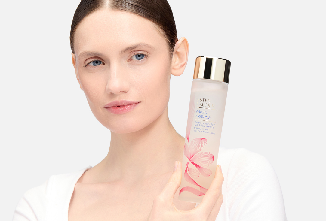 Estée Lauder Brightening & Hydrating face essence lotion Micro Essence Fresh Sakura