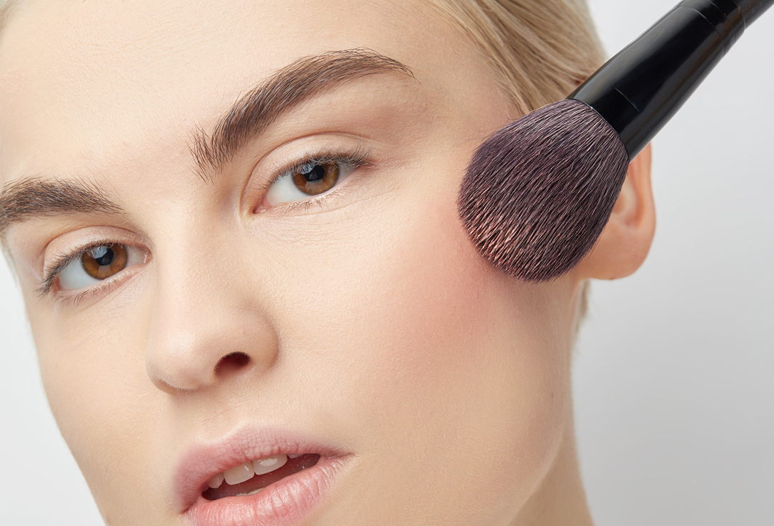 Divage Matte Tint for face & lips Chic Touch