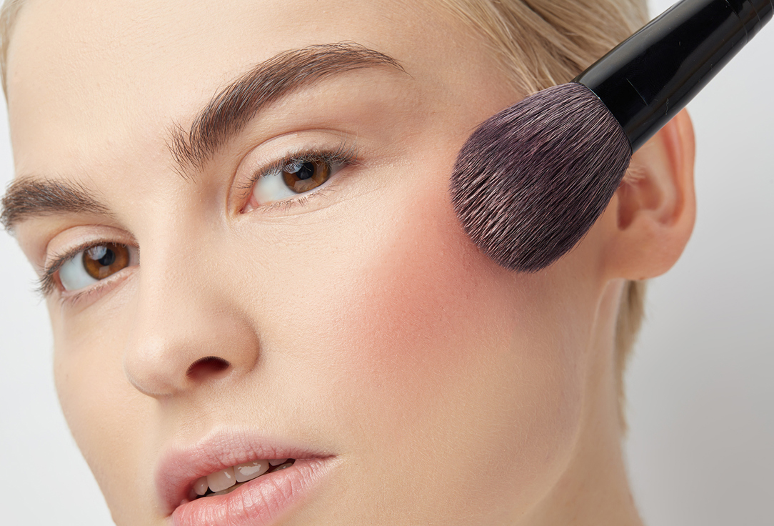 Divage Matte Tint for face & lips Chic Touch