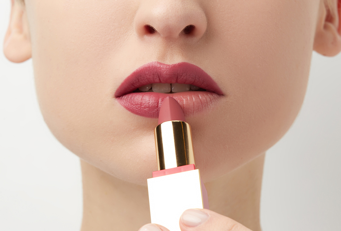 Valentino Matte lipstick Rosso