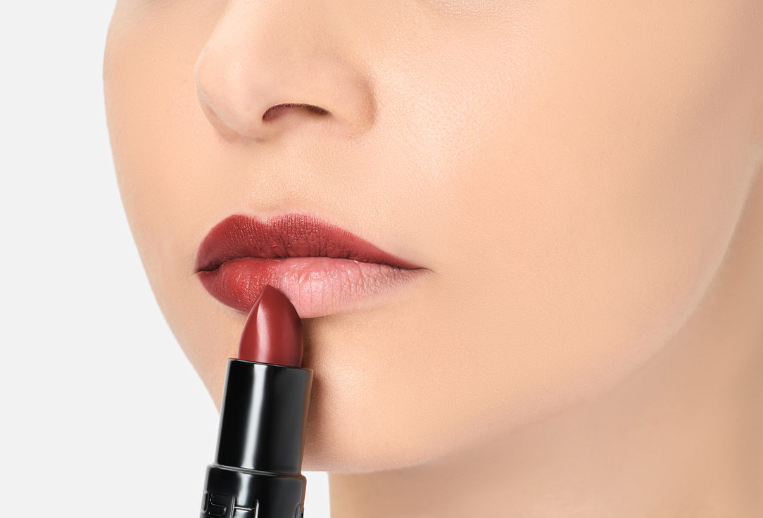 Gosh Creamy matte lipstick Velvet touch